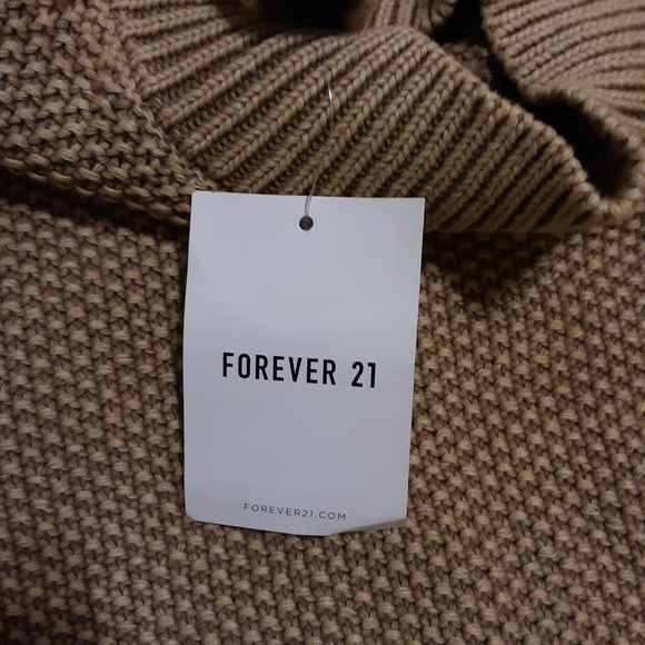 NWT Forever 21 Sweater Bundle - Picture 5 of 16